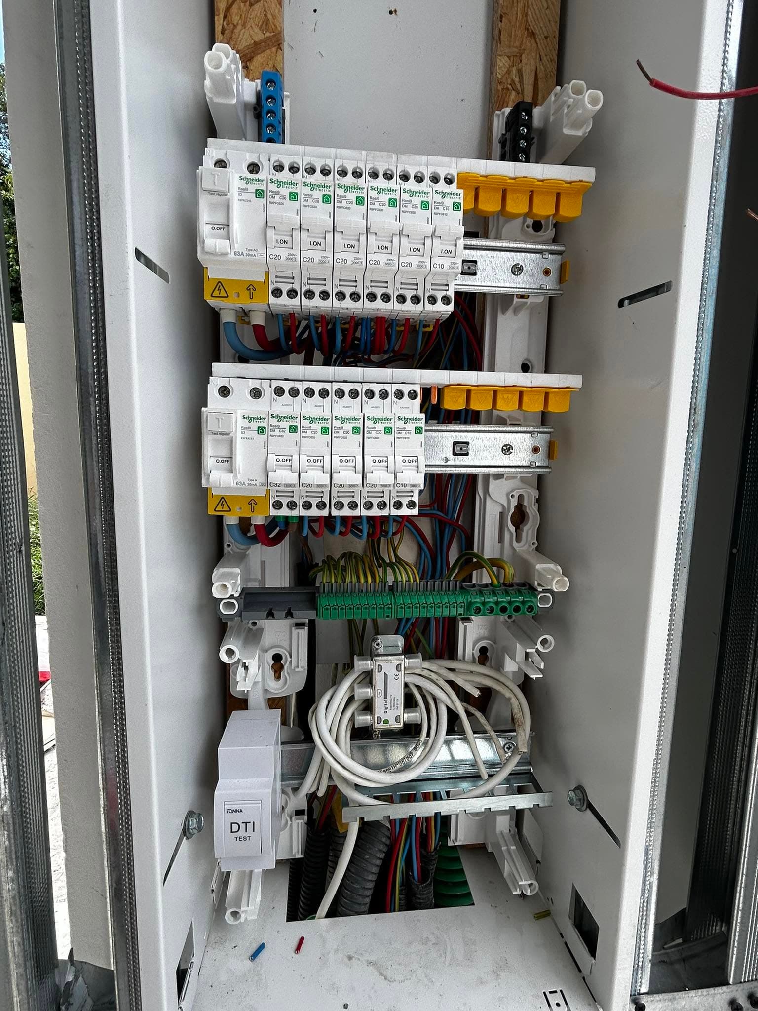 Réalisation INOV2ELEC 1